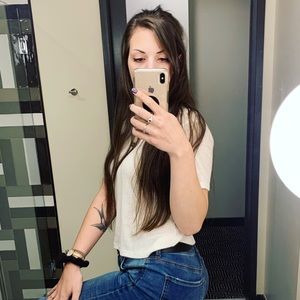 Meet your Posher, Bailey